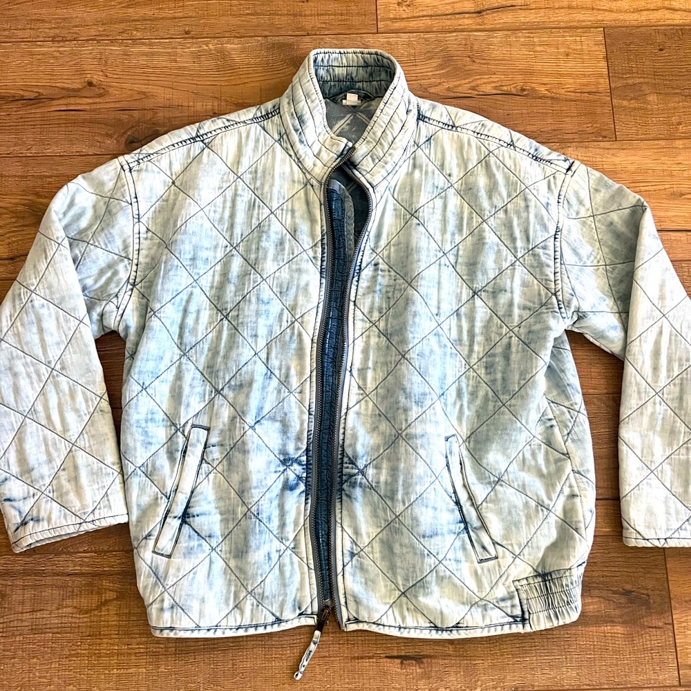 GAP Quilted Denim Jacket in Light Blue